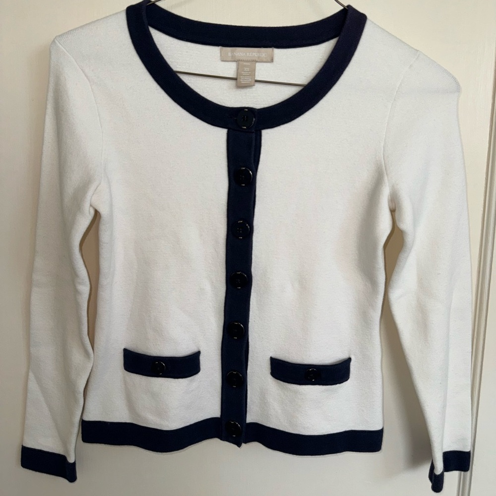 Banana Republic tipped sweater cardigan in white and navy.
